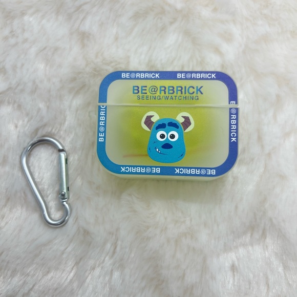 AirPods case pro